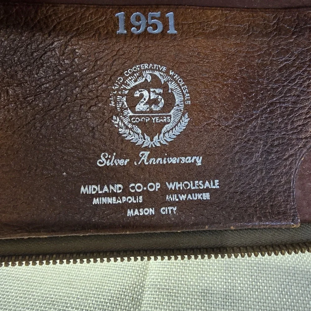 Vtg 1951 Midland‎ Co-Op Advertising Leather Valuable Documents Folder Zipper